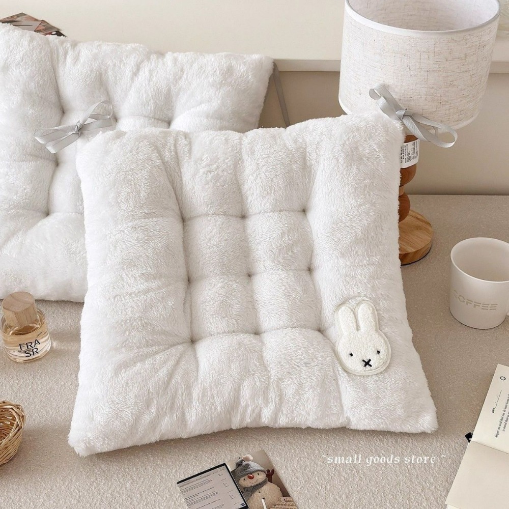 Poduszka na siedzisko Miffy Ra – Desk Setup Ergonomic recenzja i cena